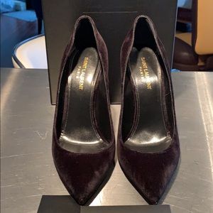 Saint Laurent pumps